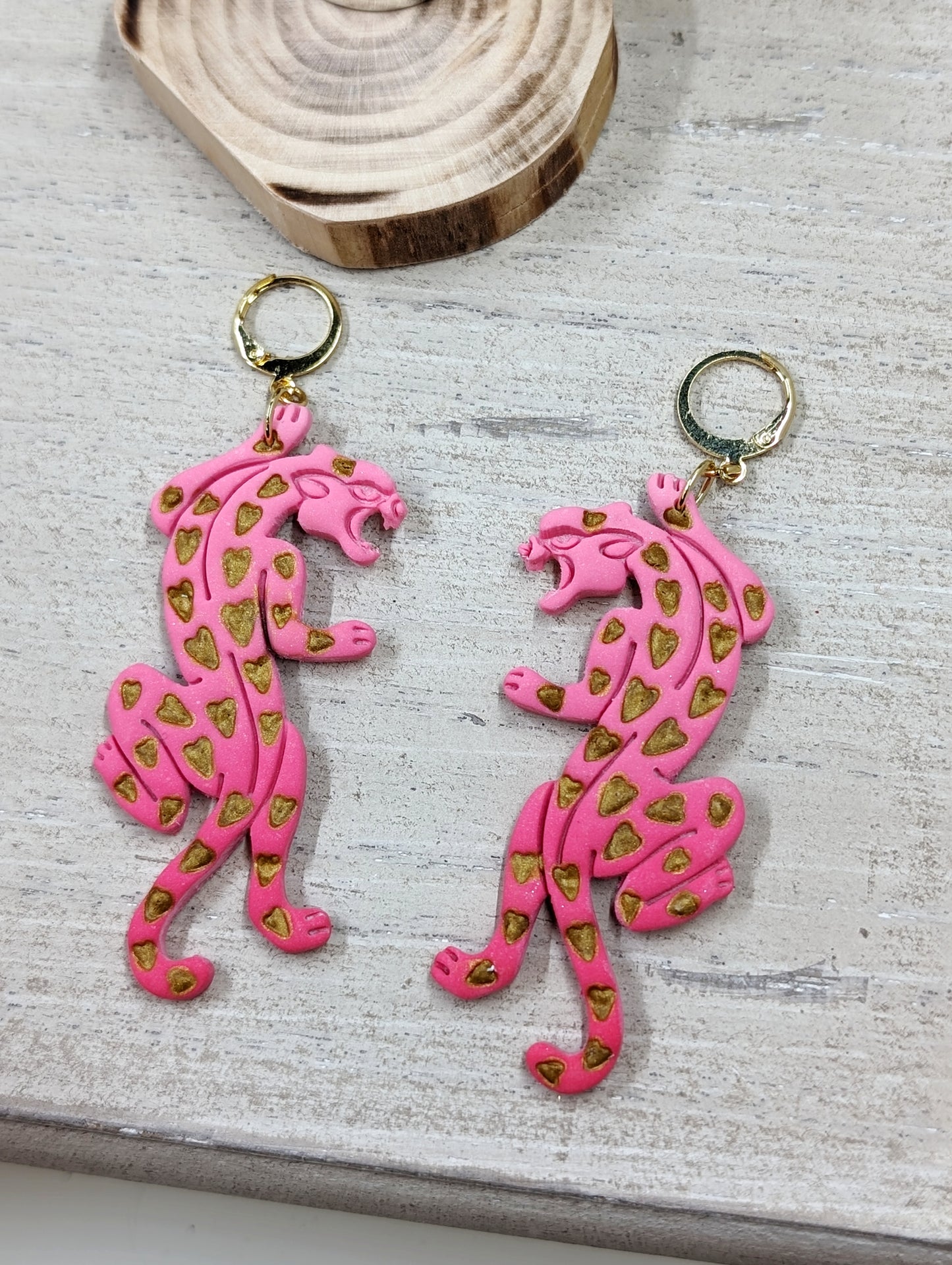 Pink Cheata heart earrings